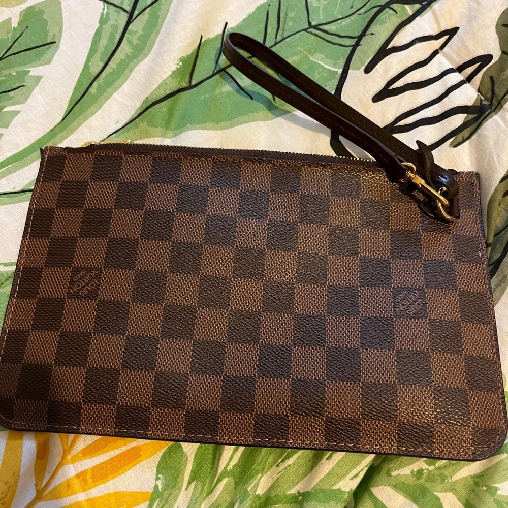Authentic Louis Vuitton Damier Ebene pouch